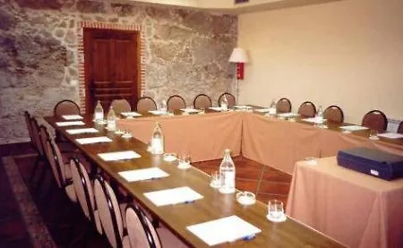 فندق El Castrejon