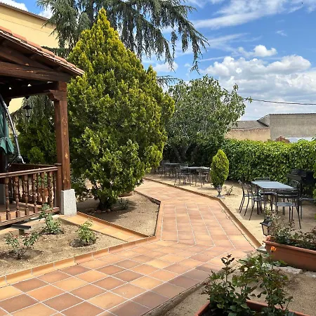 فندق El Castrejon 3*