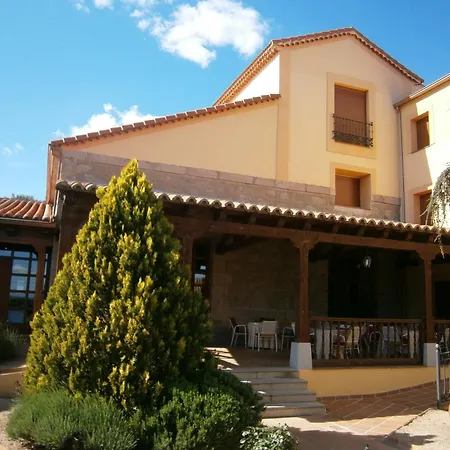 El Castrejon 3*