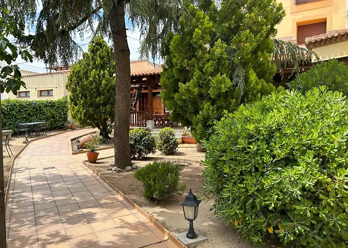 艾尔卡斯特雷洪酒店