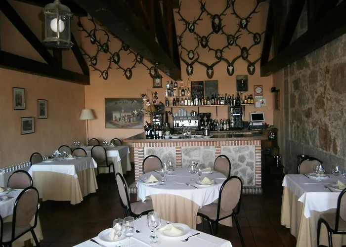 酒店 艾尔卡斯特雷洪酒店 3*