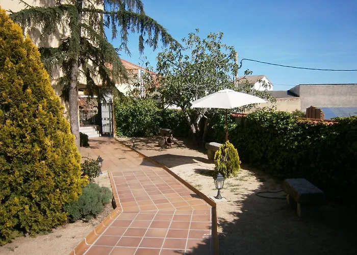 艾尔卡斯特雷洪酒店